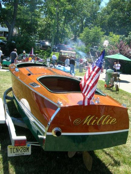 1938 17' Garwood Split Cockpit