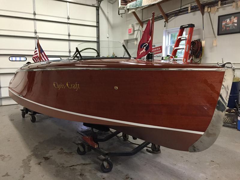 1942 17' Chris Craft Barrelback