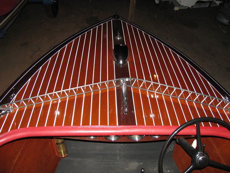 1942 17' Chris Craft Barrelback Runabout