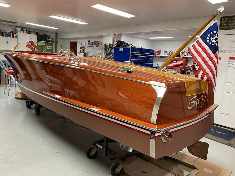 1950 18' Chris Craft Riviera