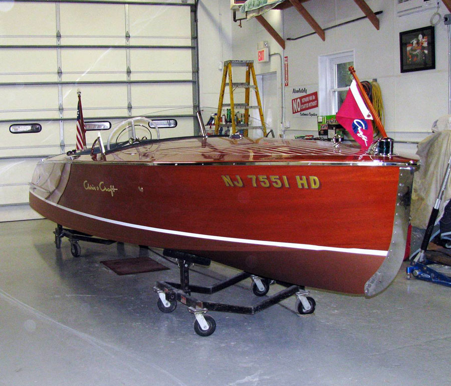 1950 19' Chris Craft Racing Runabout