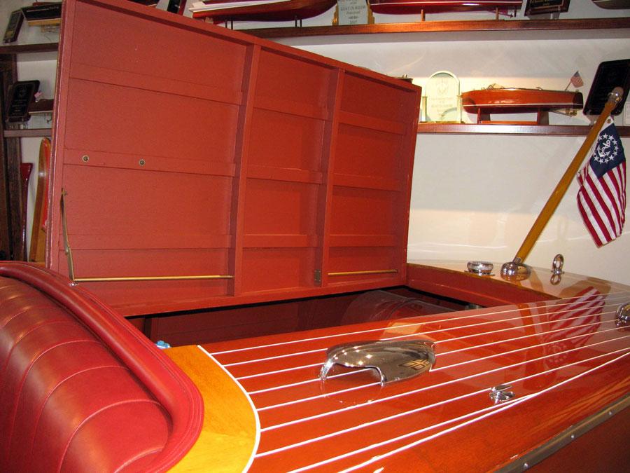 1953 18' Chris Craft Riviera