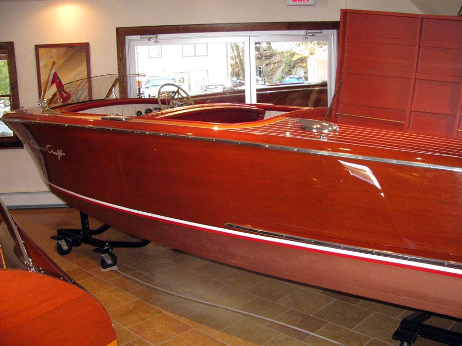 1953 18' Chris Craft Riviera