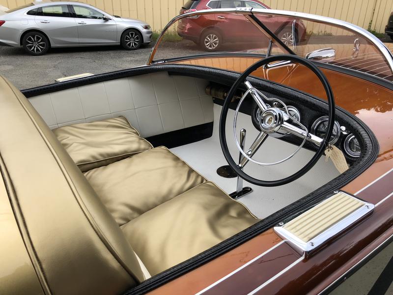 1955 18' Chris Craft Cobra