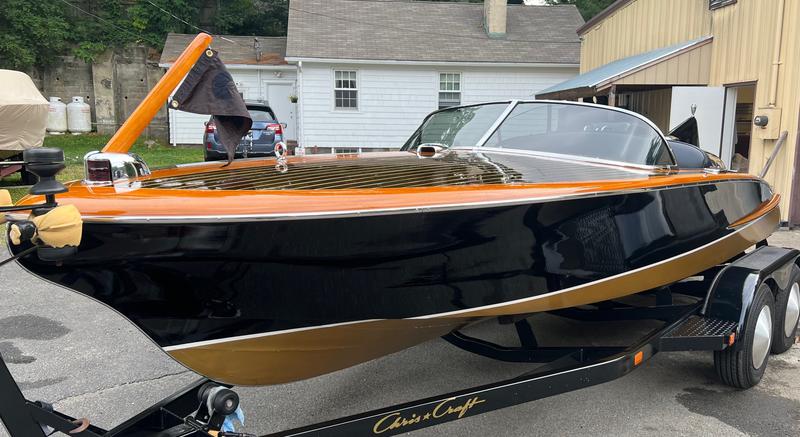 1955 21' Chris Craft Cobra