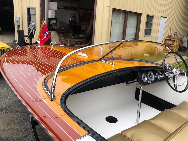 1955 21' Chris Craft Cobra fully restored to factory new...