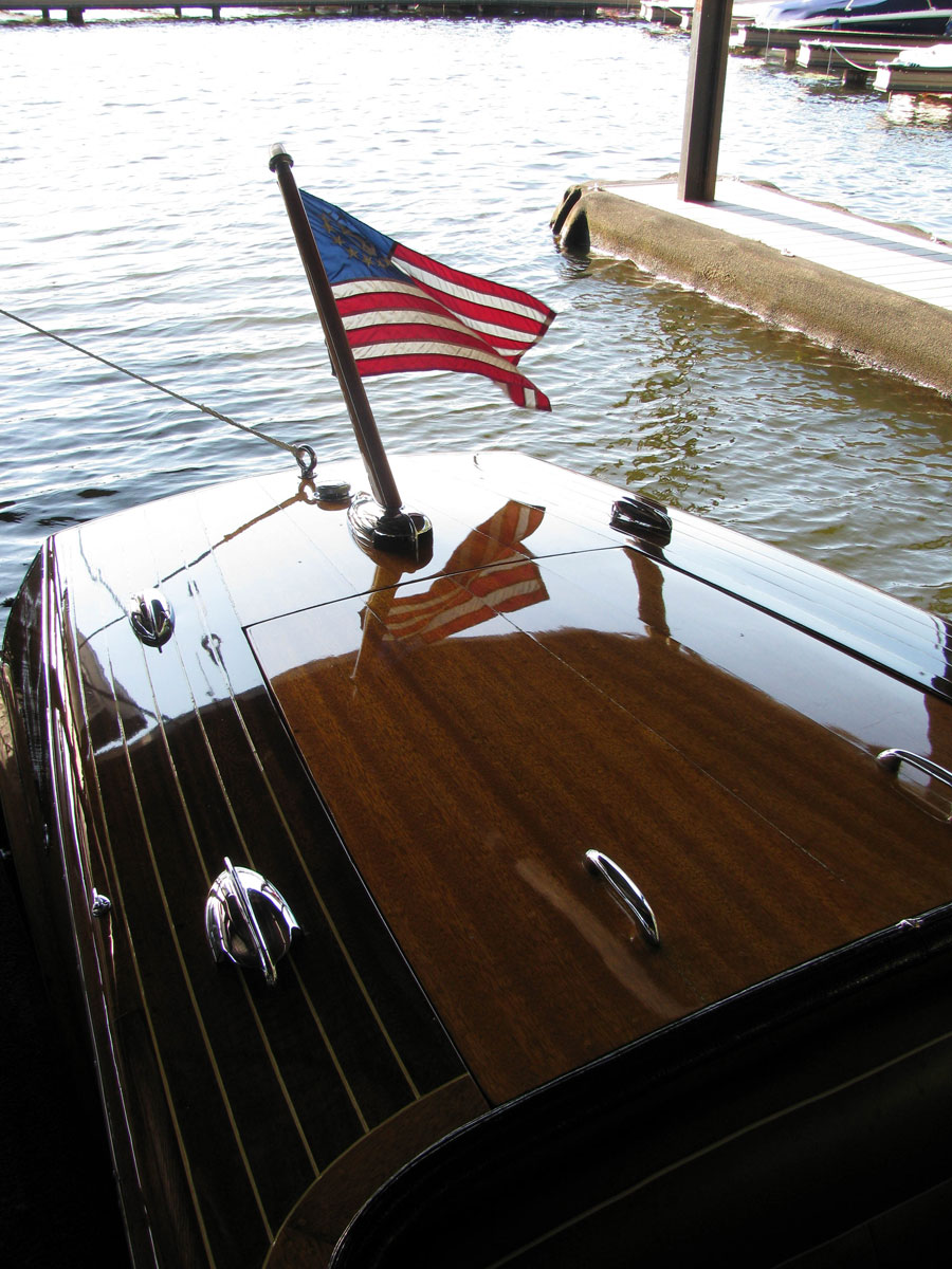 1956 21' Chris Craft Capri