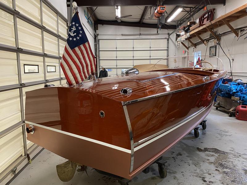 1956 17' Chris Craft Runabout