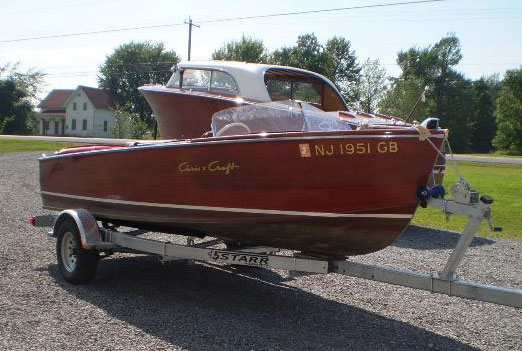 1956 17' Chris Craft Sportsman