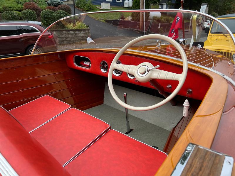 1958 17' Chris Craft Custom Runabout