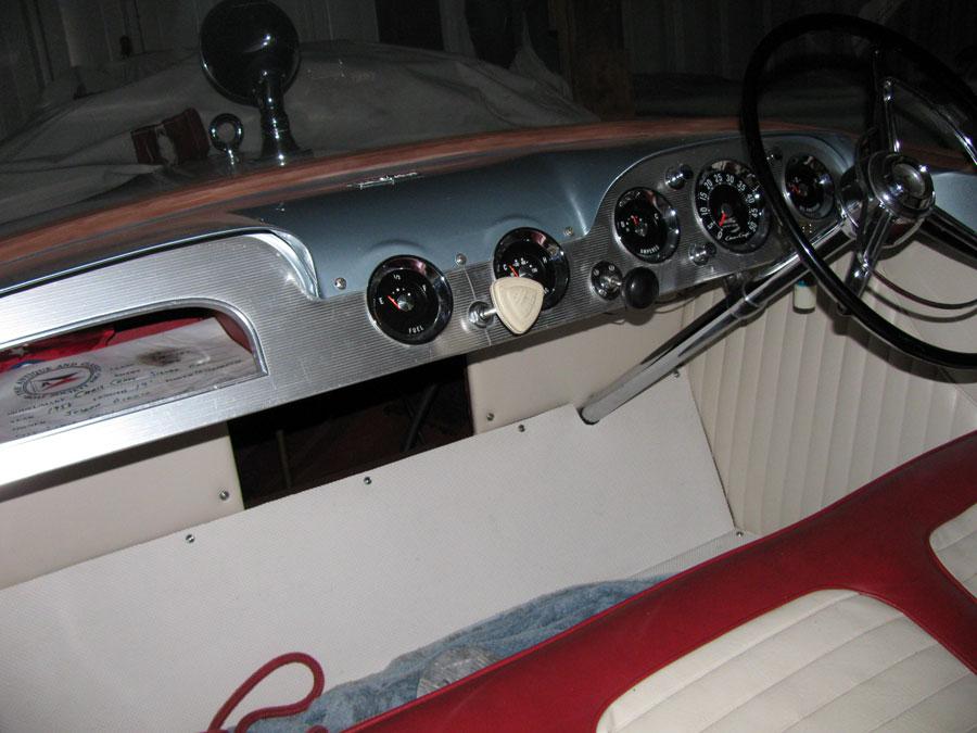 1958 19' Chris Craft Silver Arrow