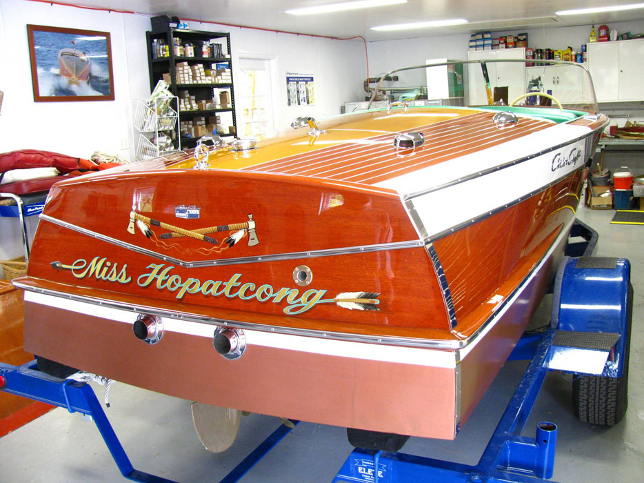 1961 19' Chris Craft Capri