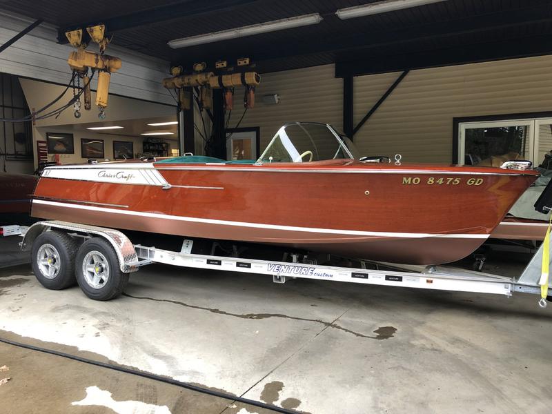 1961 Chris Craft Capri