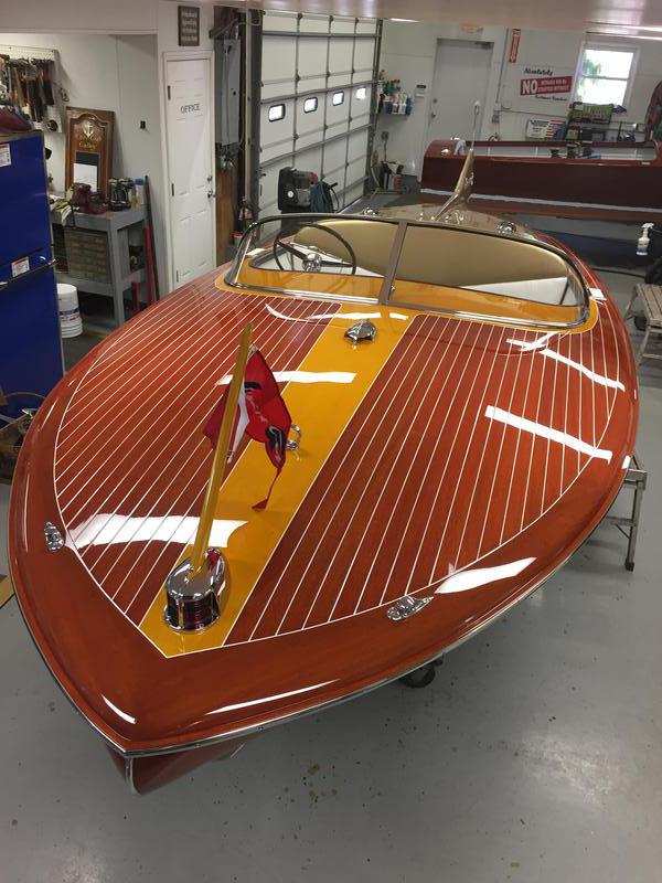 1955 21' Chris Craft Cobra (Hull #17) powered by a Cadillac CM 285HP 8 Cylinder Engine