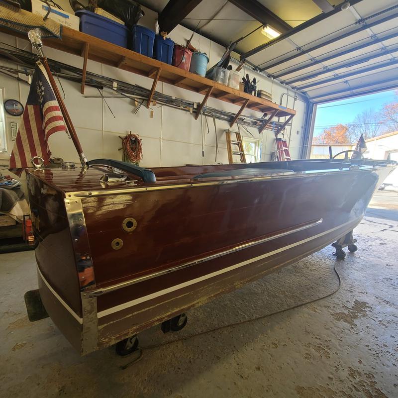 1947 17' Chris Craft Sportsman